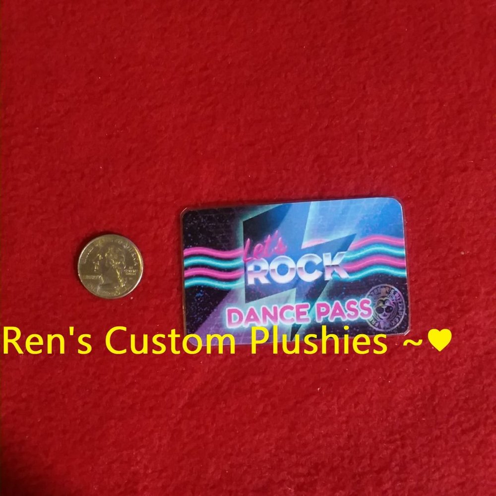 Custom Handmade Laminate Anime Manga Videogame Cosplay Fnaf card!